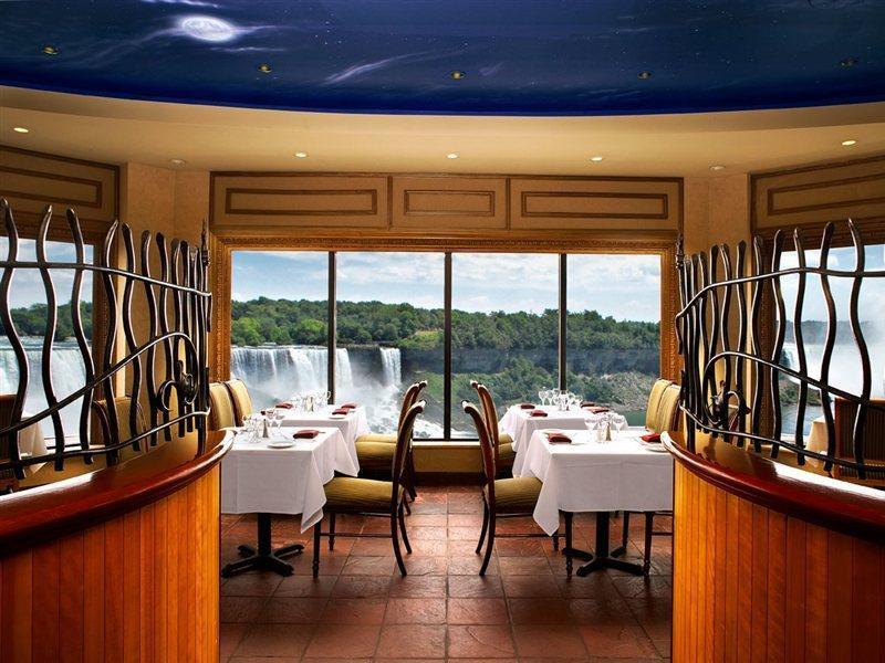 The Brock Niagara Falls Fallsview, Tapestry By Hilton Екстер'єр фото